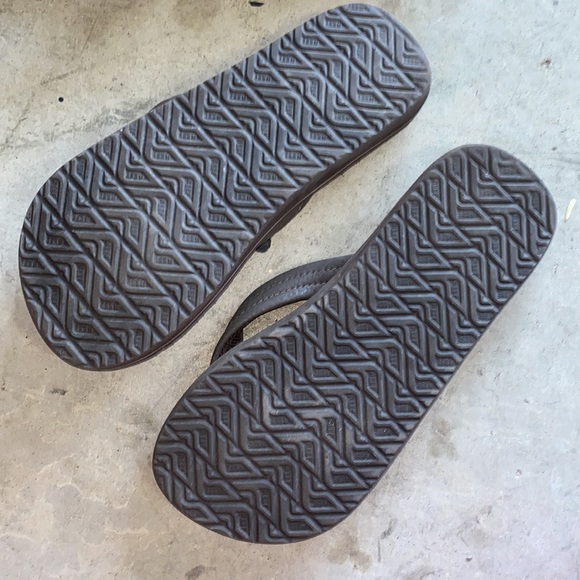 Boys Reef Flip Flips 🌵4/5 - Picture 4 of 5